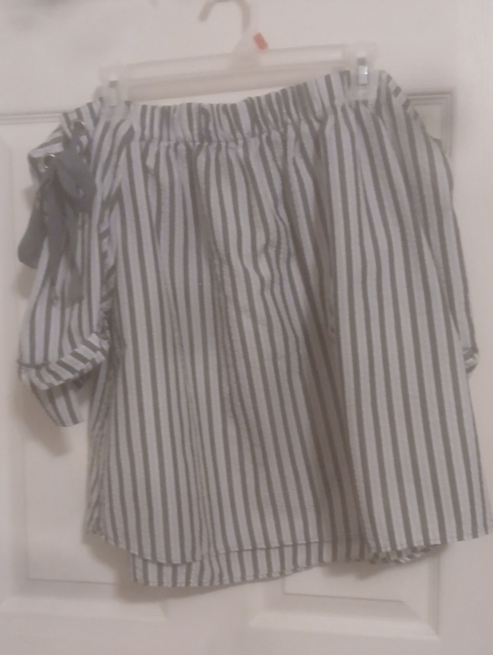 Striped Off-Shoulder Women’s Top - Black & White